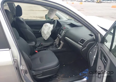 2016 Subaru Forester 2.5I Touring из США, поврежденный, VIN JF2SJAVC0GH545126